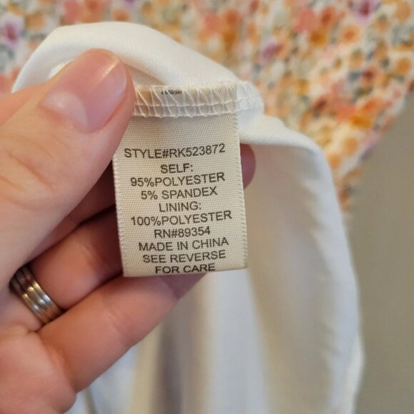 No Comment Ditsy Floral Mesh Midi Dress - Picture 5 of 6